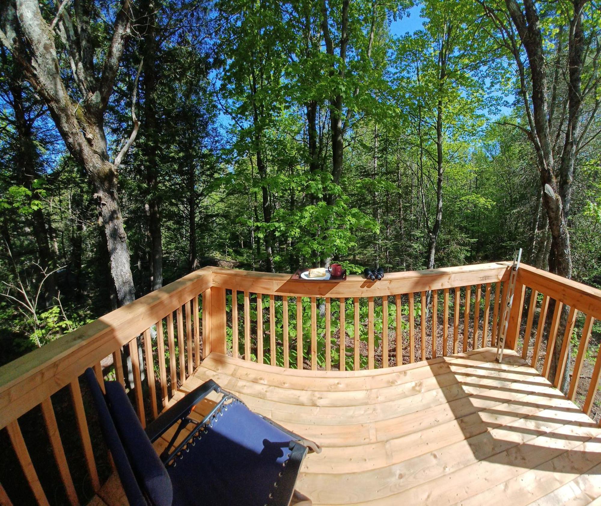 Lac-Simon Le Petit Cottage Du Grand Boise מראה חיצוני תמונה
